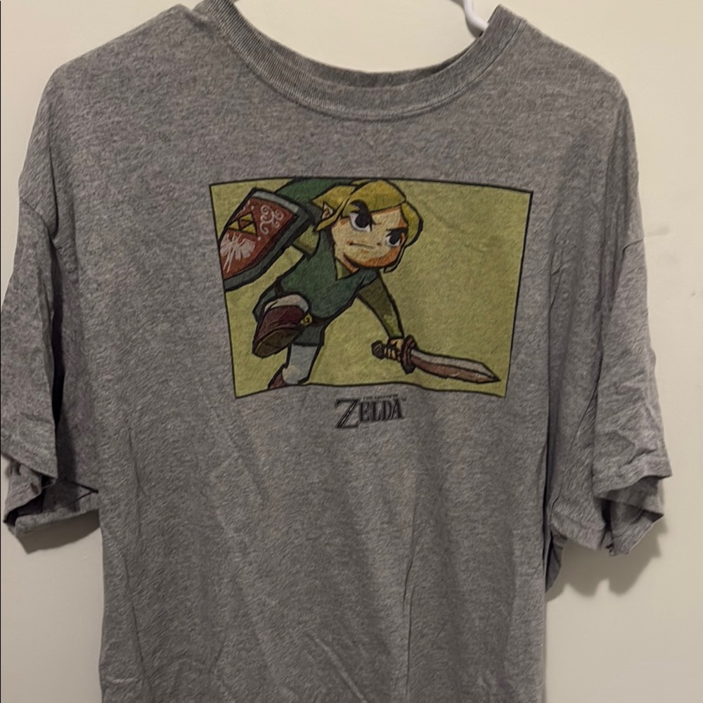 Zelda Gray Graphic Tee